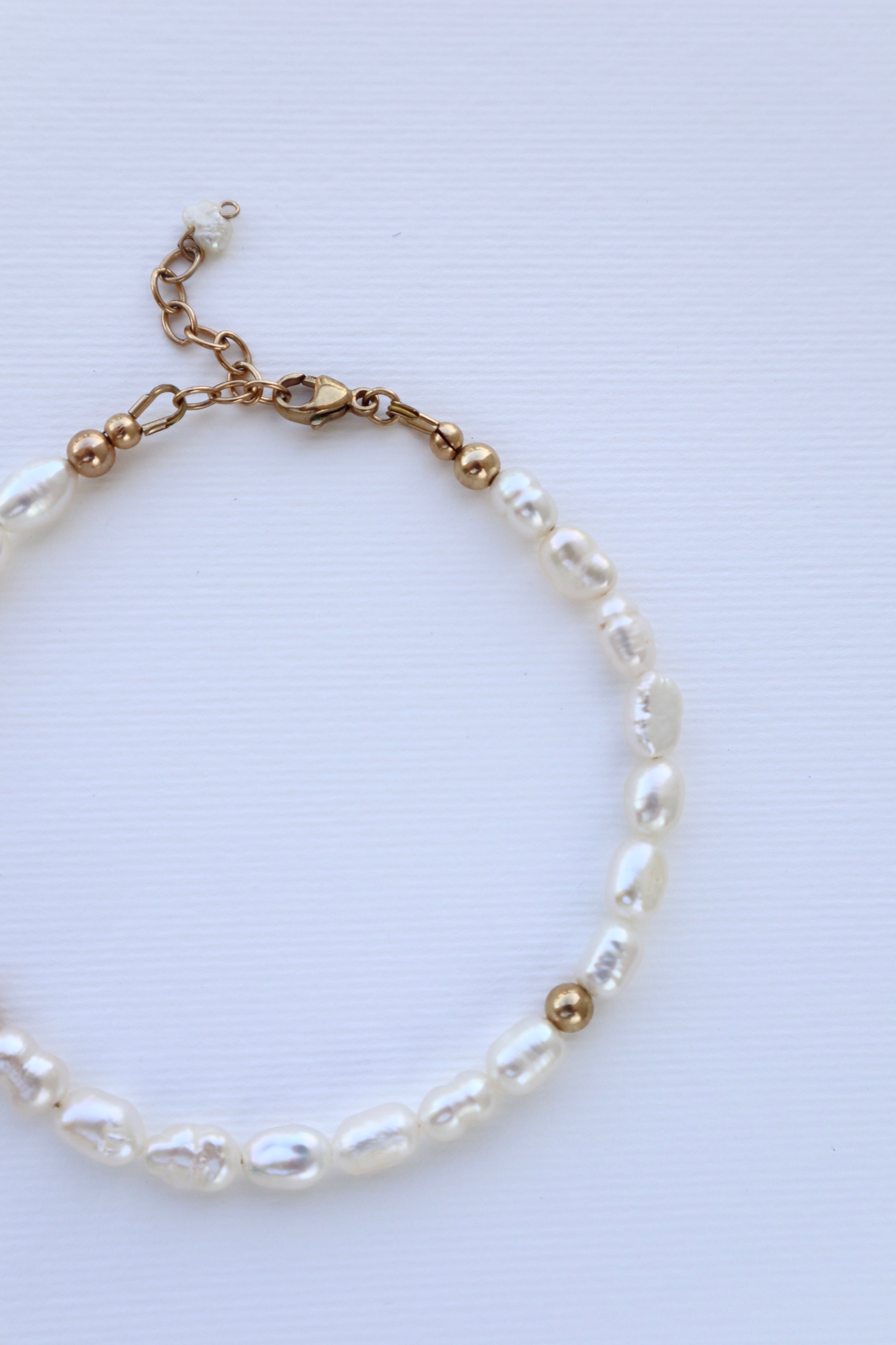 Freshwater Pearl Bracelet | 14k gold-filled - Nalika Jewelry