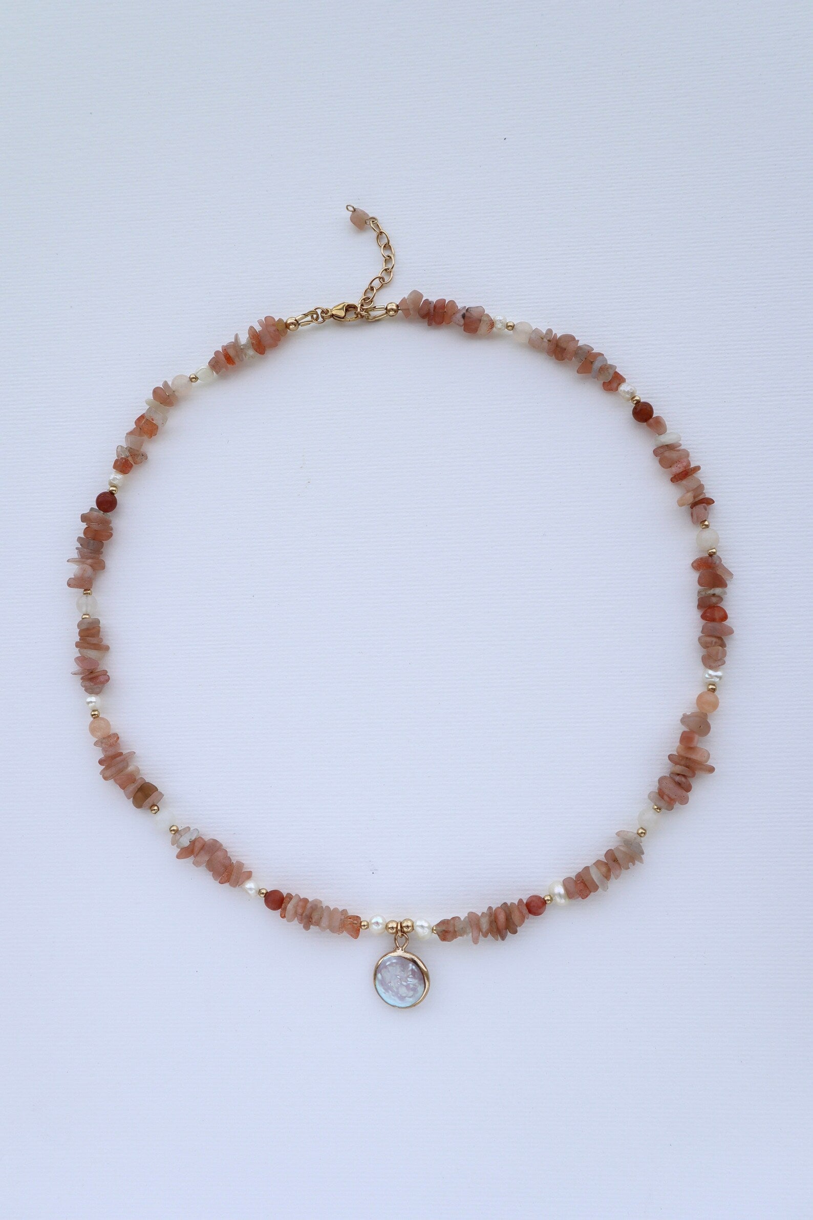 Red Aventurine Necklace | Freshwater Pearls | Mother of Pearl Pendant | 14K gold-filled - Nalika Jewelry