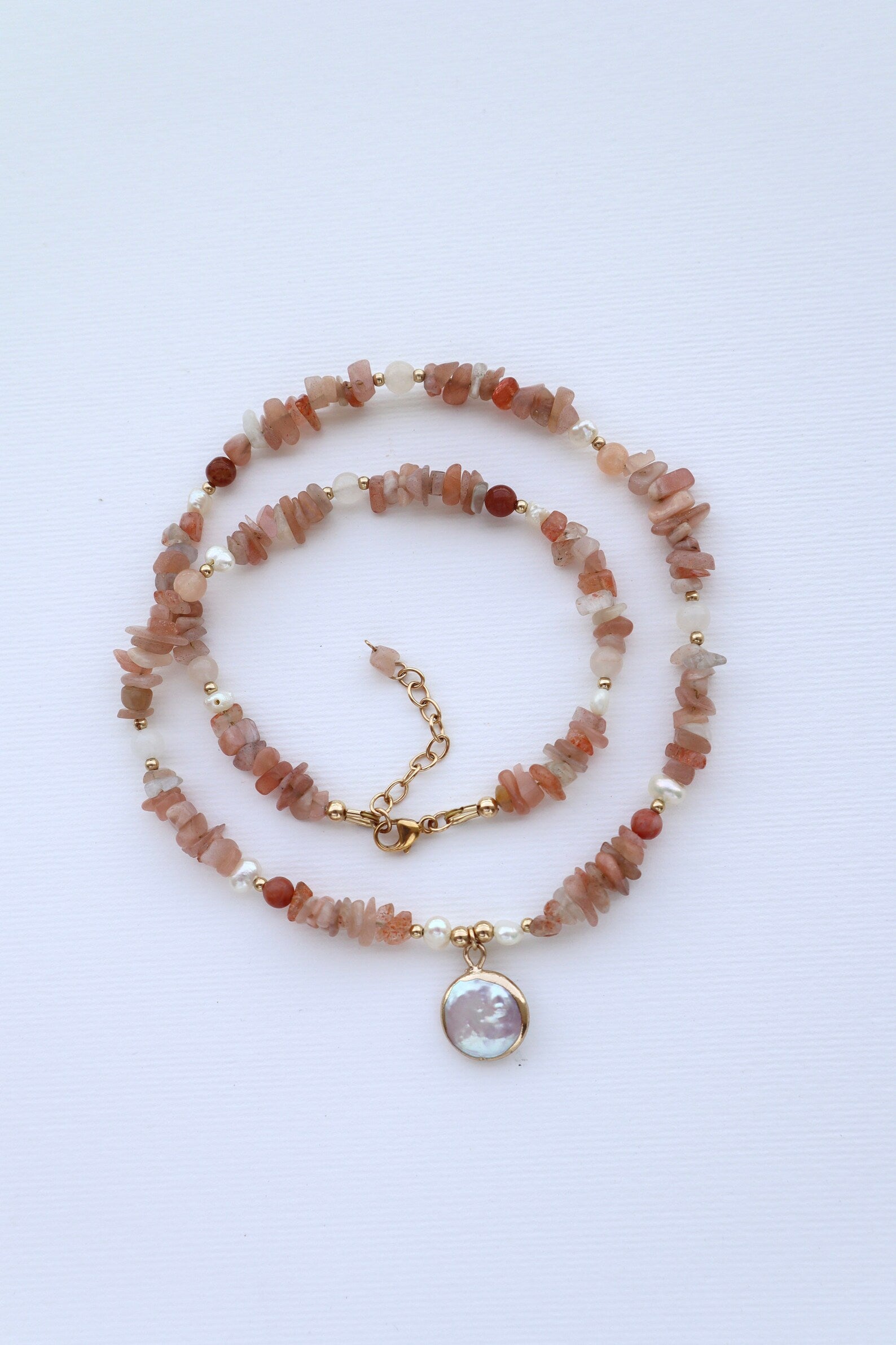 Red Aventurine Necklace | Freshwater Pearls | Mother of Pearl Pendant | 14K gold-filled - Nalika Jewelry